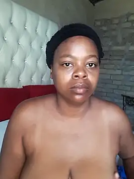 bigboobylicious online show from February 6, 10:29 am