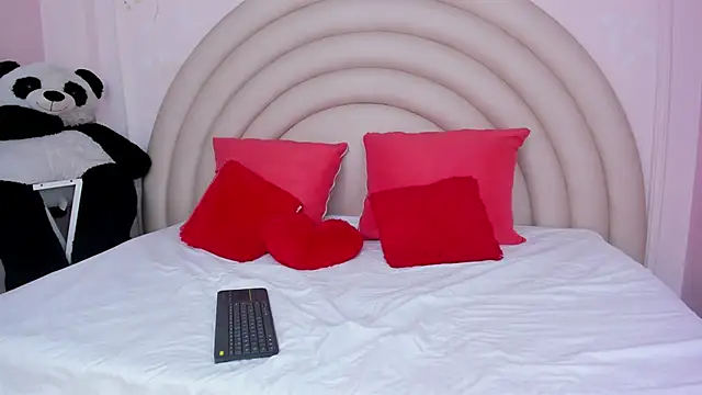 VioletteRoselle online show from January 9, 7:51 pm