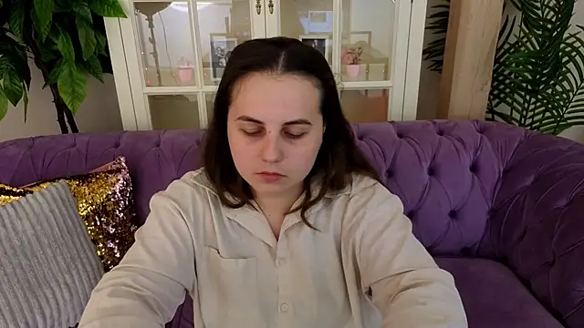 MikaFoxy online show from April 7, 5:31 am