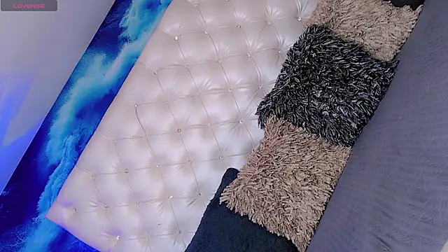 babyAnthonella online show from February 8, 12:42 pm