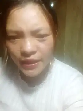jjennyyy online show from May 7, 1:59 pm