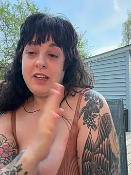 kitkathecartoonclown online show from April 12, 11:28 pm