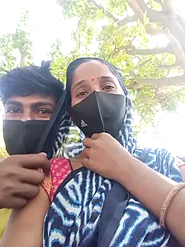 Shivanisingh4 online show from April 14, 9:20 am