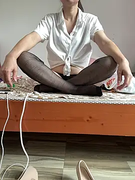 Sini-ii online show from May 22, 3:37 am