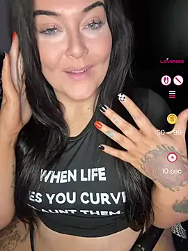 Miss CurvesXXX online show from May 31, 10:11 pm