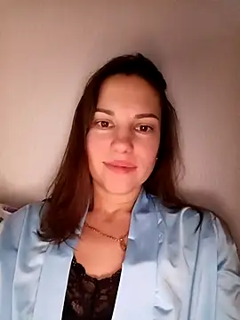 She-Moon online show from February 4, 6:44 pm