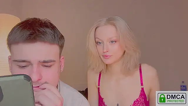 your molly mark  online show from February 15, 7:46 pm