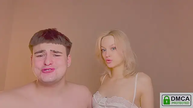 your molly mark  online show from February 28, 7:57 pm