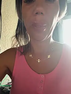Missolevelvet online show from May 28, 8:34 am