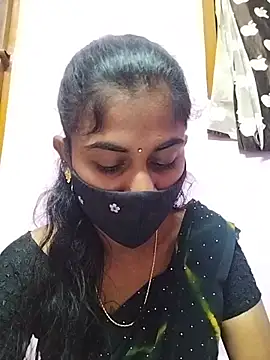 Tamil Hot RoyalQueen online show from April 3, 6:17 pm