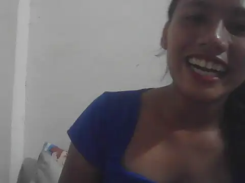 lovelypinay31xx online show from April 12, 11:24 am