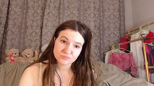 RileySteeele online show from February 13, 1:57 pm