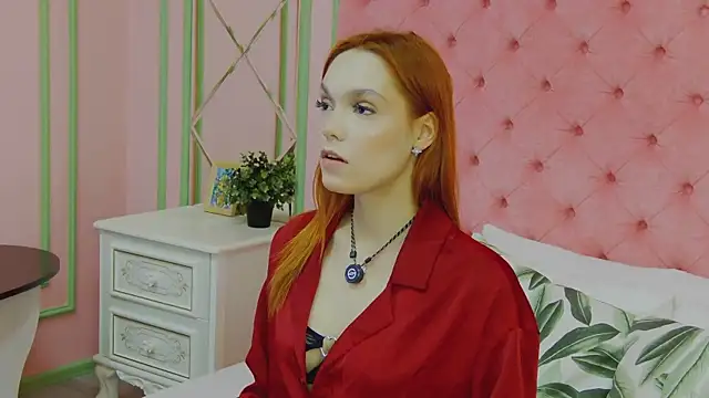 AvaLarson online show from March 8, 1:26 pm