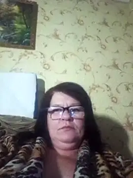 NysiOlsen online show from February 2, 9:25 pm