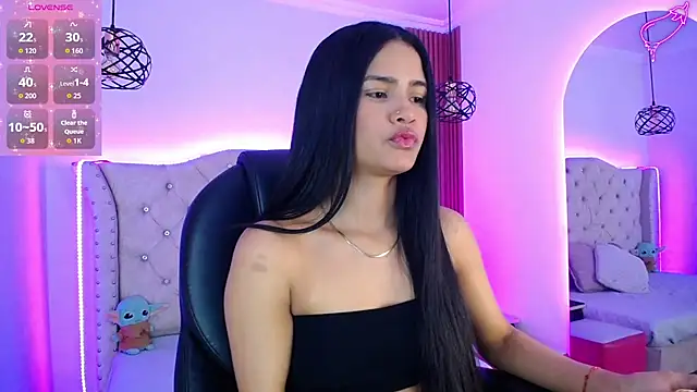 Violet Collins1 online show from February 12, 11:45 am