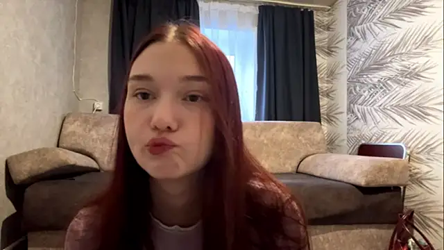 CrystalPfeiffer online show from January 14, 11:15 am