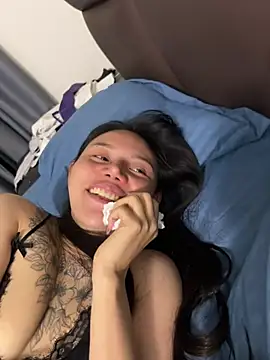 ll aaa online show from February 11, 8:10 pm