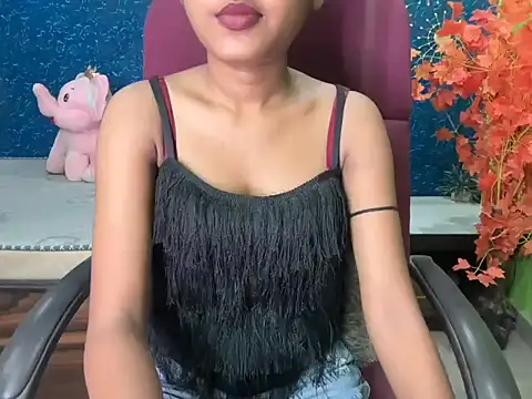Brown-beauty online show from July 16, 4:33 pm