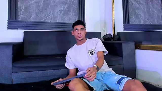 ALEX KEITH26 online show from February 15, 12:37 pm