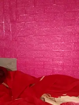 Lisakeem online show from March 22, 1:17 pm