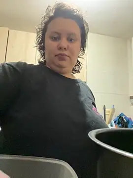 RavenEllieUniverse online show from March 6, 11:11 pm