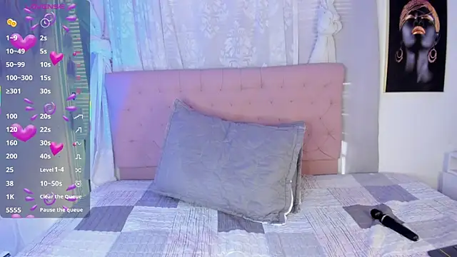 SusannaDoll online show from April 14, 12:05 pm