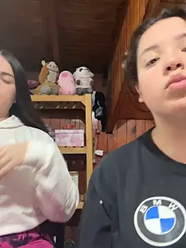 millyalc0ck online show from April 28, 1:36 am