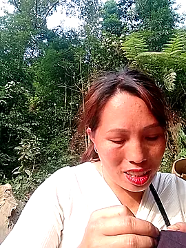 Gummiesu online show from March 3, 9:48 am