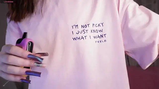 CarmaOlen online show from March 22, 7:09 pm