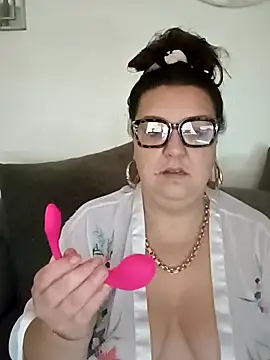 Nova-iswiserx online show from January 17, 11:18 am