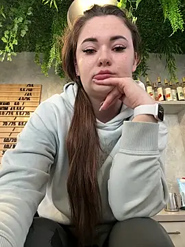 JennyXCherry online show from April 22, 8:00 am