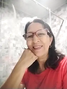 RosseLaure online show from February 8, 9:40 pm