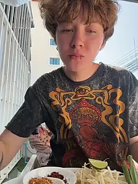 IceMur online show from April 11, 7:45 am