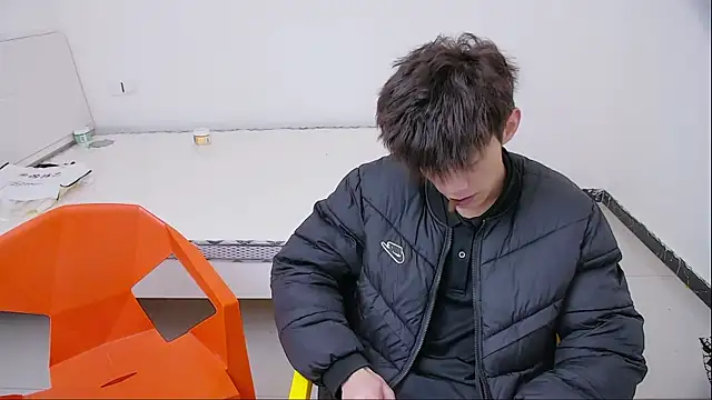 paofu-001 online show from March 31, 12:16 pm