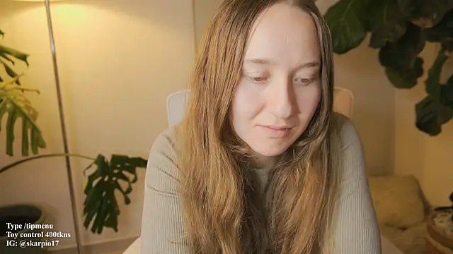 Scarlett NoirMuse online show from March 7, 1:45 am