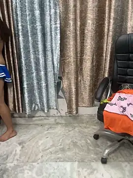 Real Roma online show from May 15, 8:55 pm