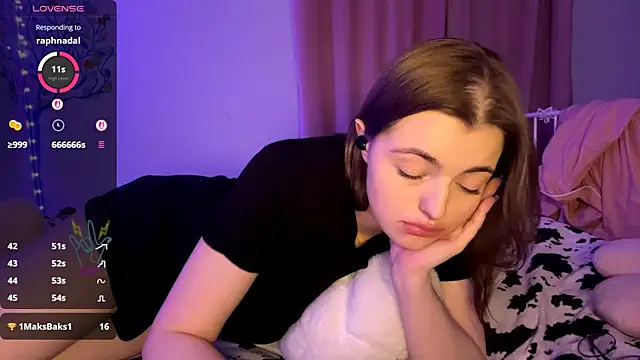 MistressBabe online show from April 3, 6:06 pm