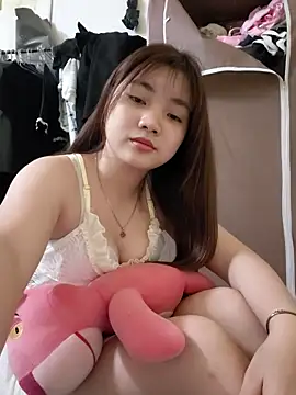 Pinks cool online show from March 12, 3:15 pm