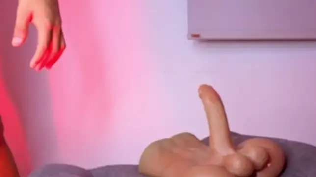  im perla online show from March 18, 12:15 am