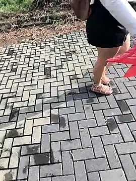 Adina Skaly online show from April 17, 10:01 pm