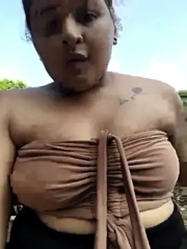 Adina Skaly online show from April 9, 9:42 pm