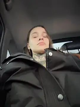 KishaMur online show from April 6, 10:05 am