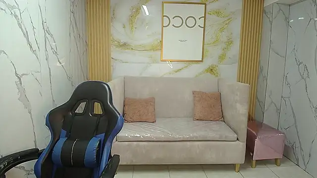 sarita 09 s online show from April 17, 9:50 pm