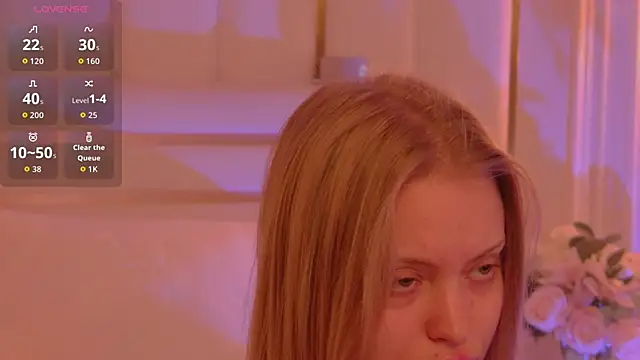 MollyHilton online show from February 10, 6:11 pm