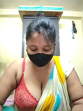 Curvy Trisha online show from June 11, 5:04 am