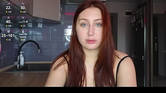 EvangelinFox online show from March 18, 1:05 pm