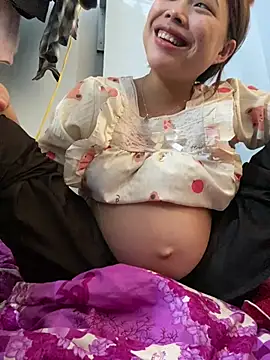 Emxinhka1 online show from April 11, 8:07 am