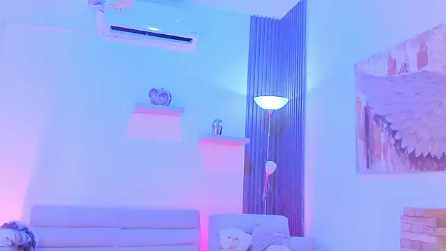 TAHIELA  online show from February 10, 11:24 am