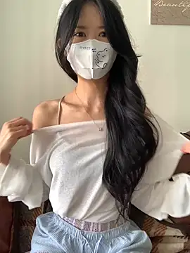 ShouSushi online show from February 1, 7:18 am