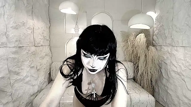 vampkitty r online show from February 5, 1:03 pm